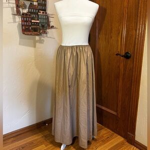 Scandi Girl Strapless White and Tan Dress Clean